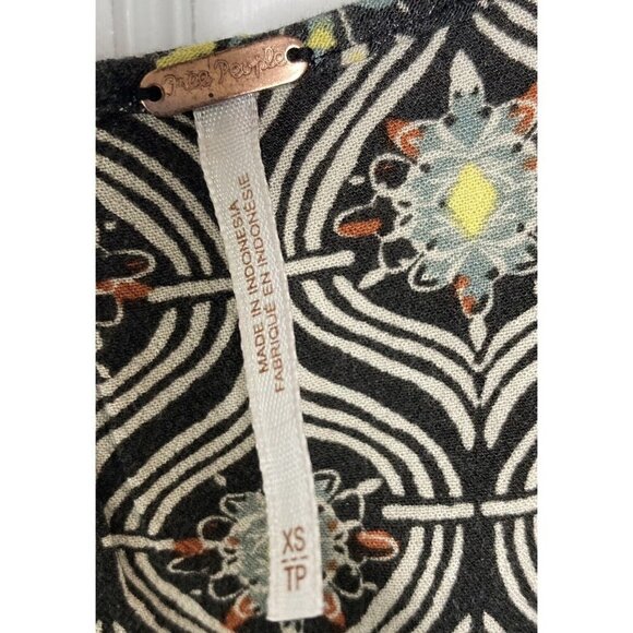 Free People Womens XS Boho Long Bell Sleeve Keyhole Button Back Bell Sleeve Top - Picture 10 of 15